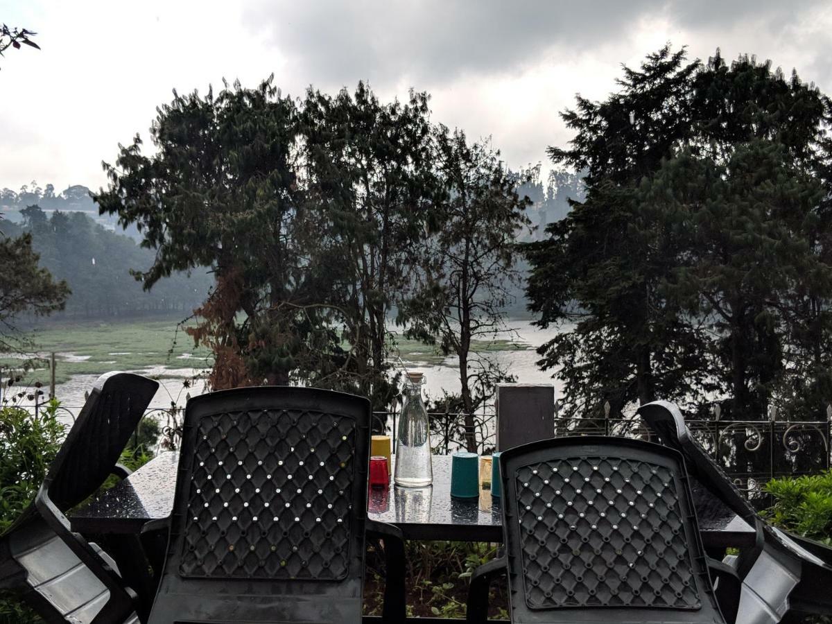 Reflections Guest House Ooty Exteriör bild