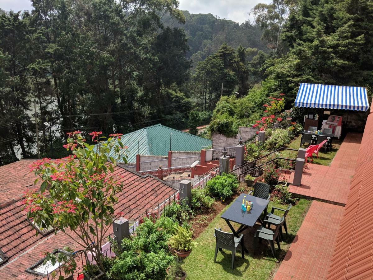 Reflections Guest House Ooty Exteriör bild