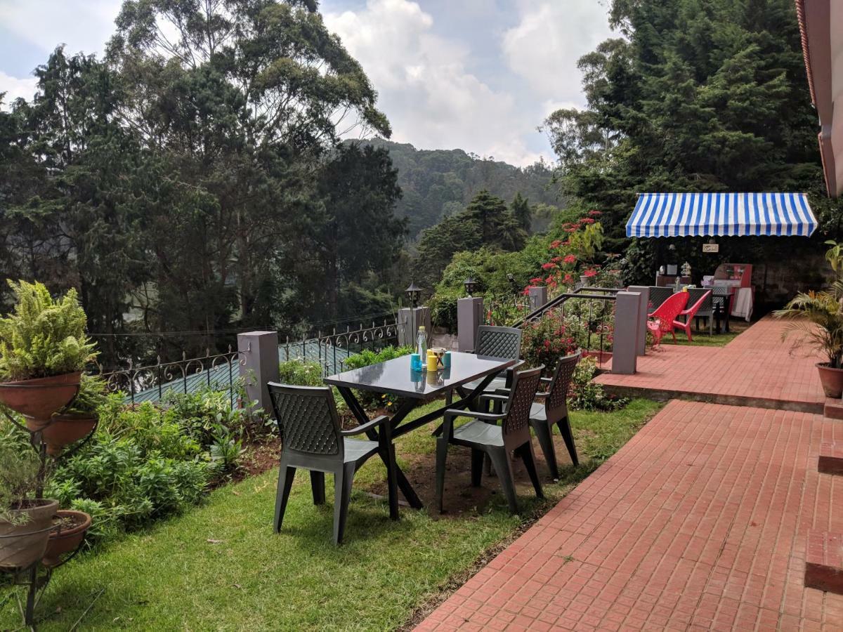 Reflections Guest House Ooty Exteriör bild